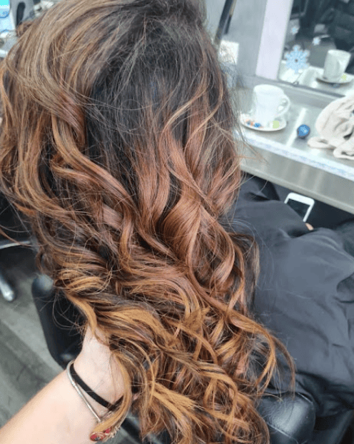 Photo 42 du book Célestine Coiffure